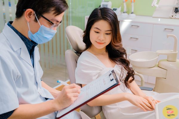 Răng sứ thẩm mỹ